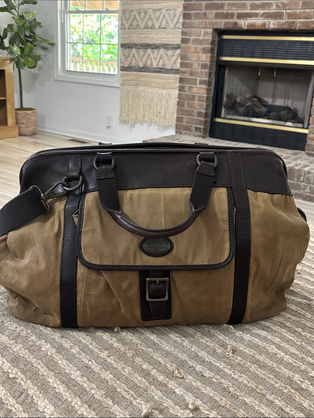 Fossil Duffel Waxed Canvas Weekender Travel Bag Brown Leather Wax Patina
